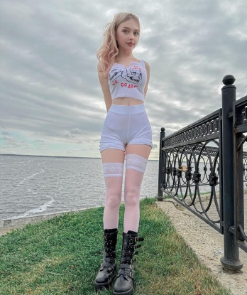 Валерия, 18 лет, 1 размер груди